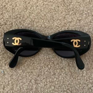 VINTAGE CHANEL SUNGLASSES
